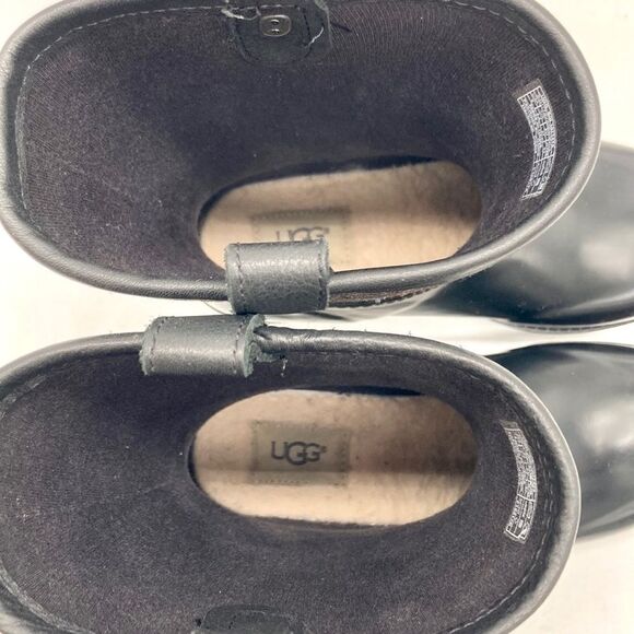 UGG Wet Weather Boots - Picture 10 of 13